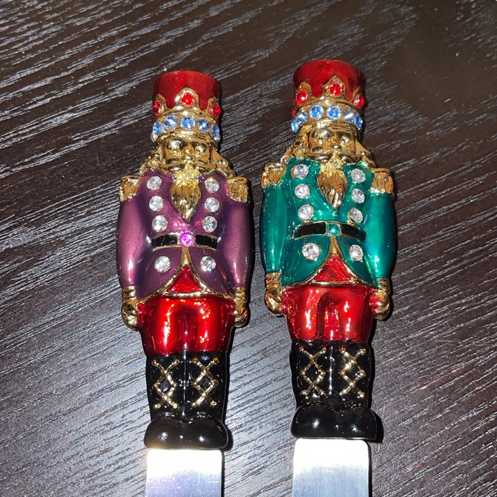 NIB Nutcracker Themed Spreader Set - Multicolor - Picture 5 of 8
